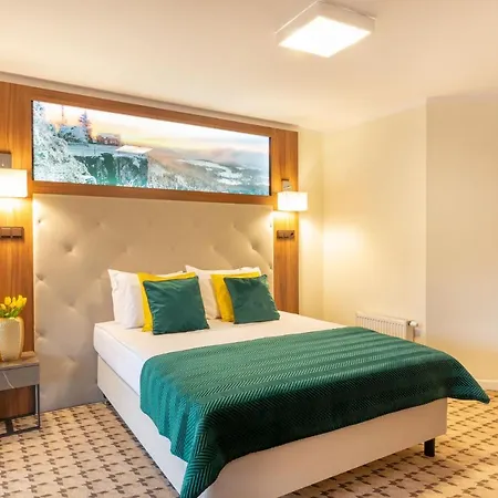 Montana Wellness & 4*