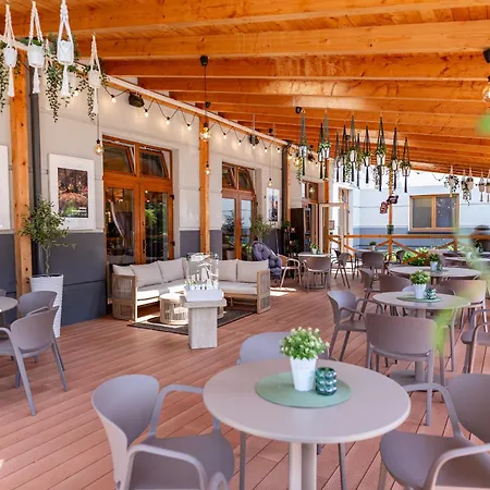 Montana Wellness & Hotel 4*