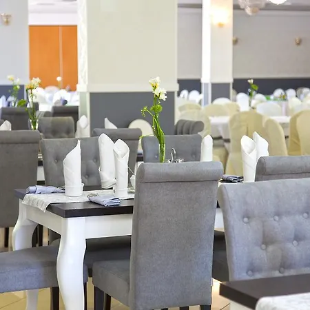 Montana Wellness & 4* Kudowa-Zdroj