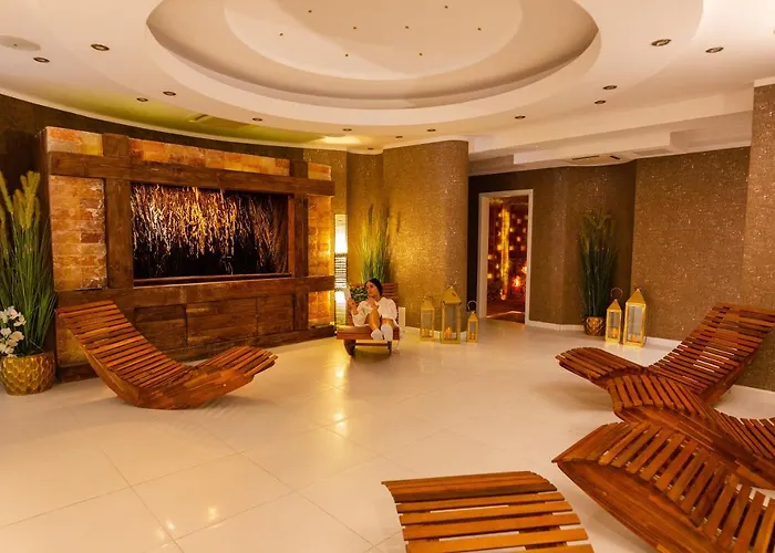 Hotel Montana Wellness & 4*